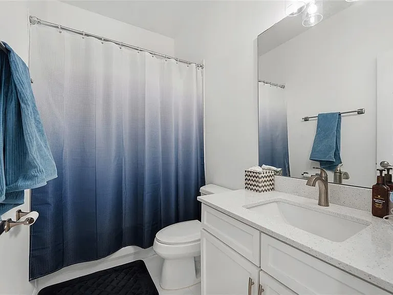 181 Longview Ave — Photo 21