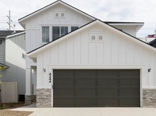 4244 E Woodmurra St, Meridian, ID 83642