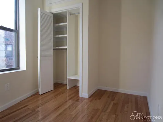 Rented by City Connections Realty | media 14