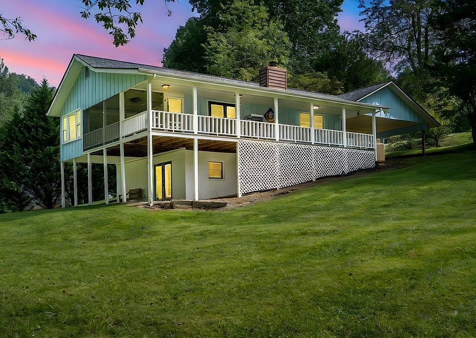 A*様 house on the hill Checker 90 2645 Wells Ct, Cedar Hill, TX 75104 | Zillow