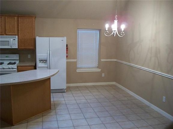 5th image of 5201 Blackwood Dr