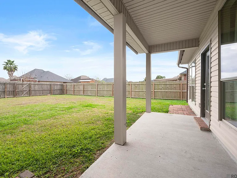 41206 Colonial Dr — Photo 28