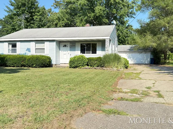 5550 Claudia Ave SE, Kentwood, MI 49548