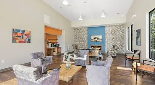 Washington Apartments — Photo 6