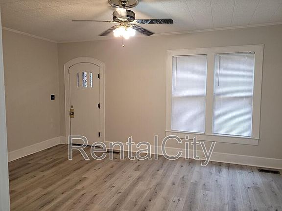 2nd image of 528 Troy Ave APT A