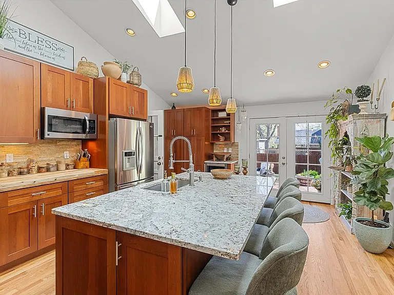 6976 Green Willow Ct — Photo 4