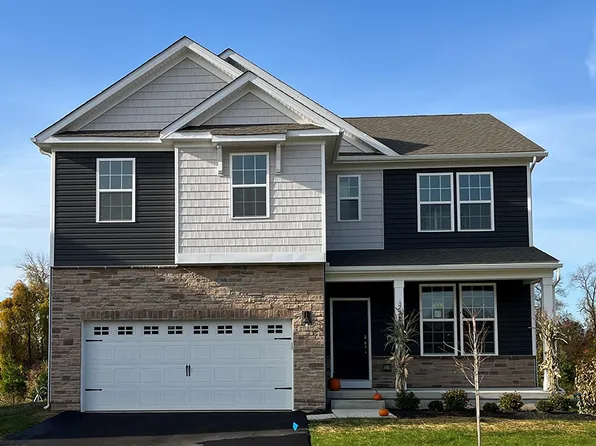 2220 Gregory Dr, Allentown, PA 18103