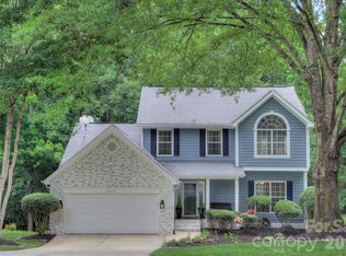 6113 Oxwynn Ln, Charlotte, NC 28270