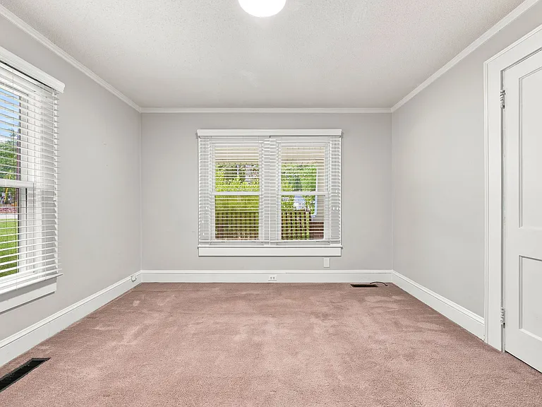 3629 Pleasant Garden Rd — Photo 11