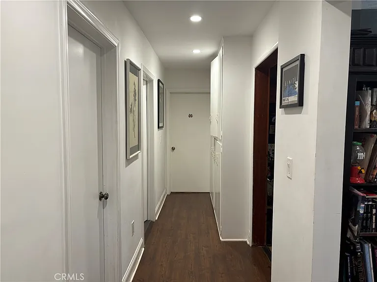 12917 Gladstone Ave — Photo 6