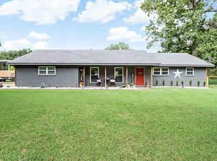 525 Rosewood Dr, Vidor, TX 77662