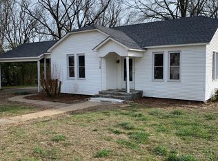 112 Boles St, Ola, AR 72853