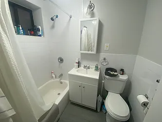 Rented by Premier Metro Realty Corp