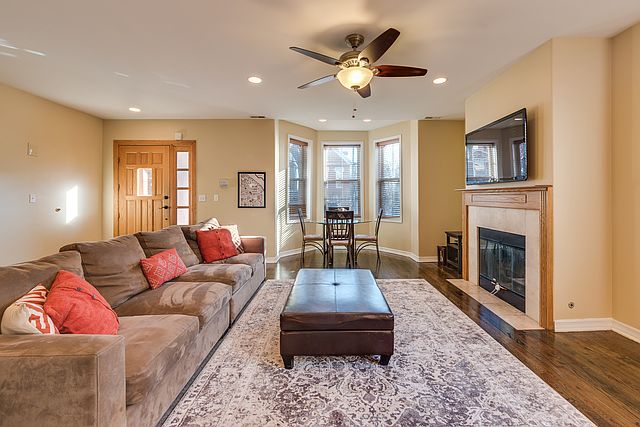 Pらんま1/2VIA 1946 W Potomac Ave #1W, Chicago, IL 60622 | Zillow