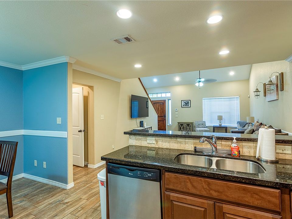 1st image of 731 Dominik Dr #731