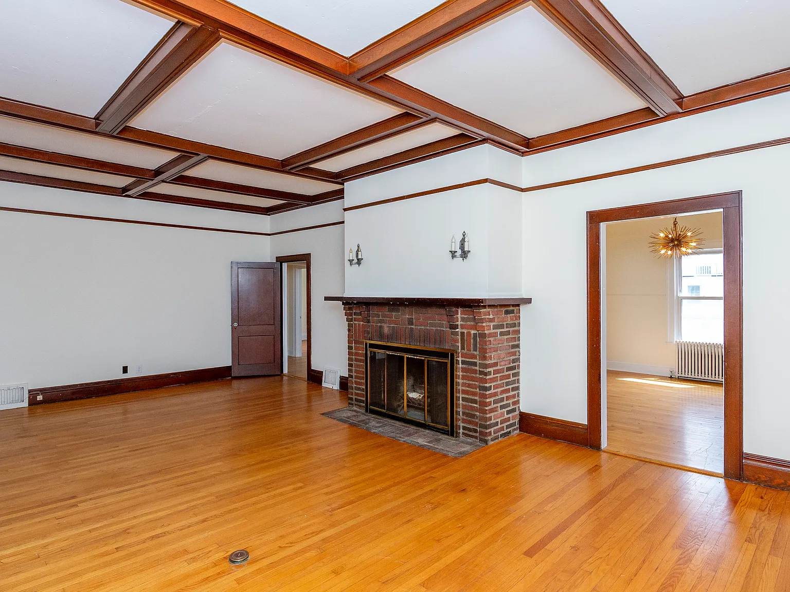 3 bed, 1525 sqft, $2,700 — Photo 2