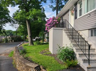 137 W End Ave, Hopatcong, NJ 07843