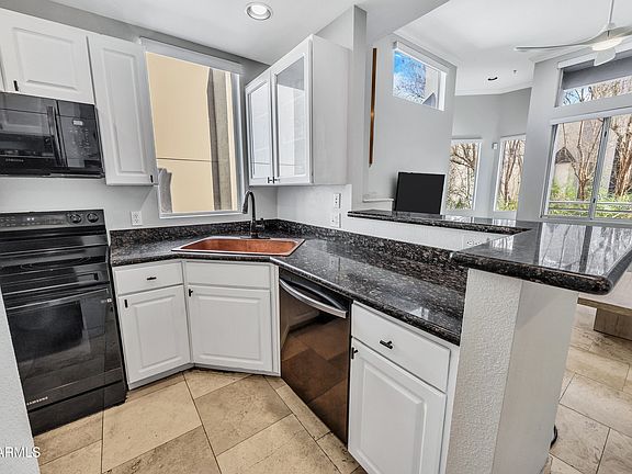 4th image of 3633 N 3rd Avenue #2060