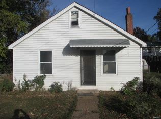 906 Pyramid Dr, Valley Park, MO 63088