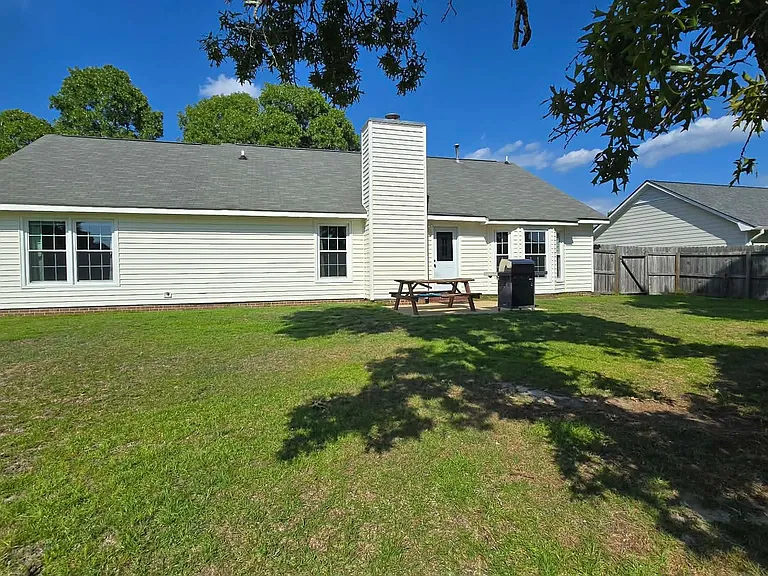 700 Rim Rd — Photo 39