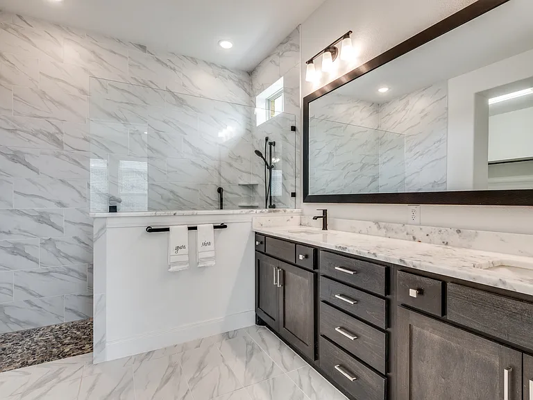 4800 Prairie Crest Ln — Photo 2