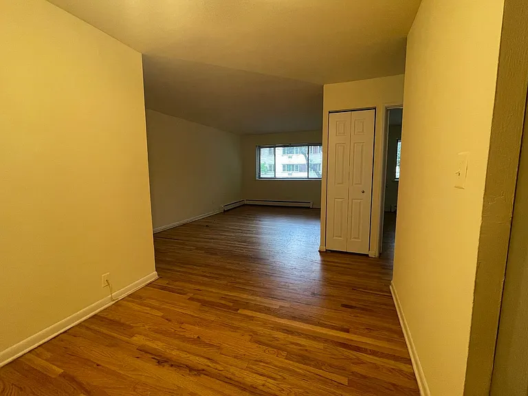 Lakeview Living! — Photo 22