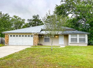 8077 Springtree Rd, Jacksonville, FL 32210