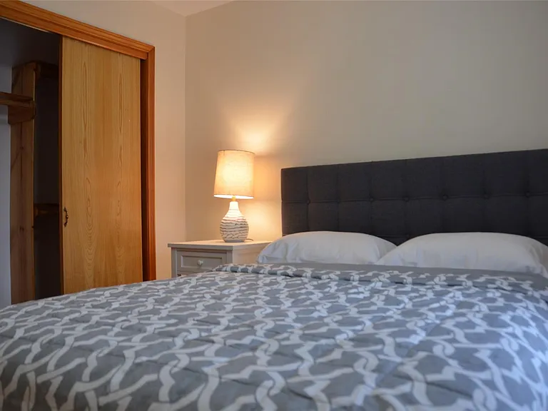 6507 Morningside Dr #UPSTAIRS — Photo 13