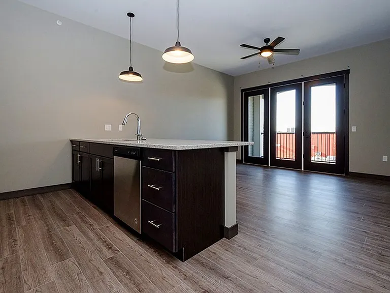 Depot Building C Luxury Rentals — Photo 17
