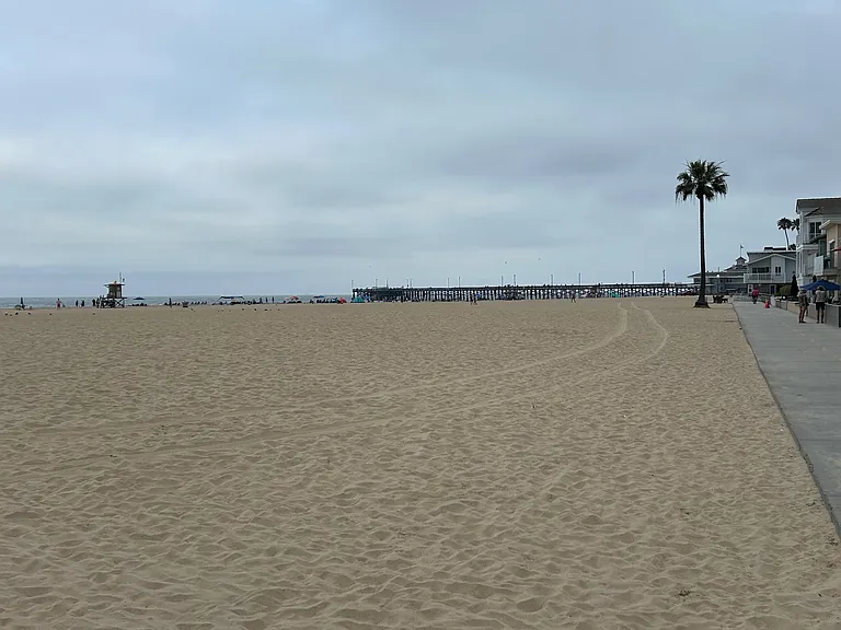 1723 W Balboa Blvd #A — Photo 24