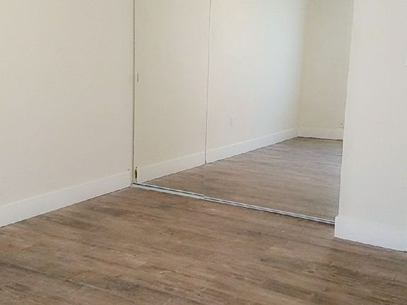 4th image of 8150 Cypress Ave APT C