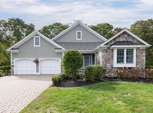 10 Newbury Dr, Westerly, RI 02891