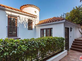 1467 N Kings Rd, Los Angeles, CA 90069
