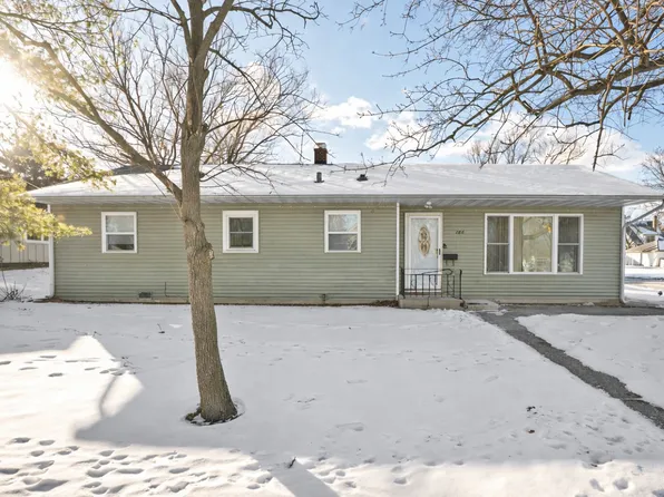 186 Illinois St, Crystal Lake, IL 60014