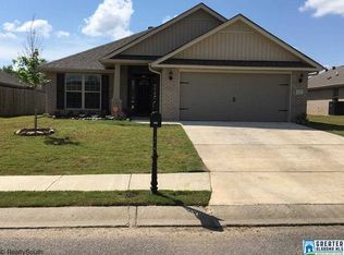 112 River Crest Ln, Helena, AL 35080