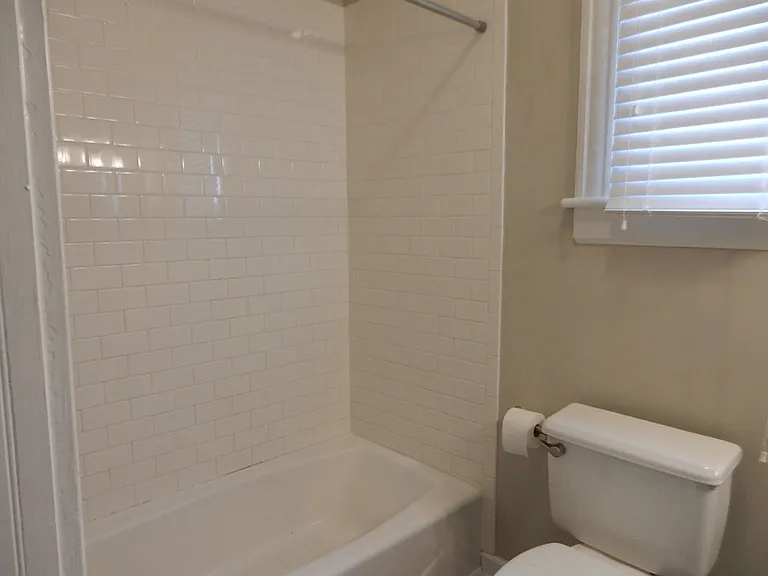 436 Elm Ave SW — Photo 26