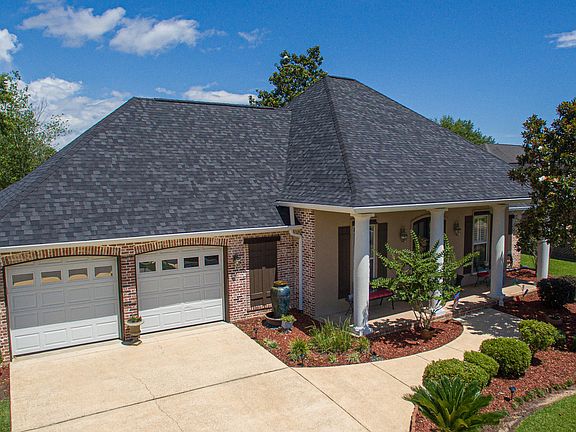 2nd image of 15390 Meadow Brook Ct