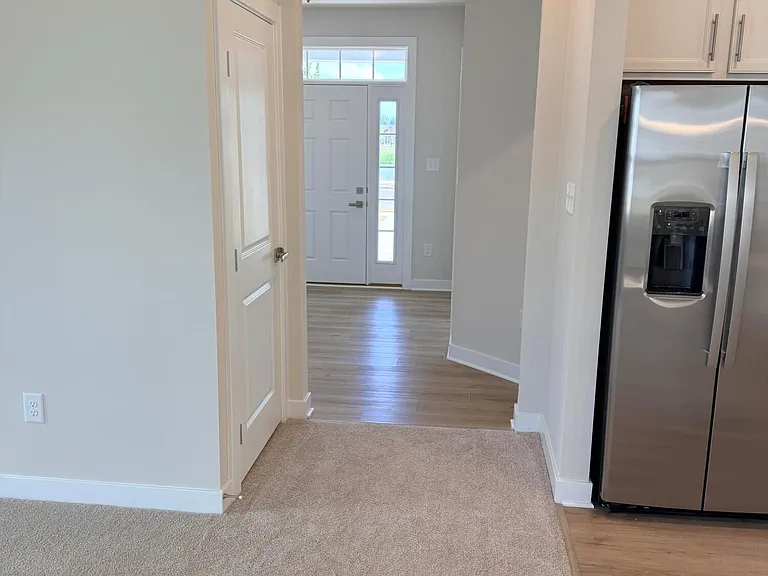 104 Ryker Rd W — Photo 6