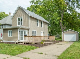 1519 E 13th St, Des Moines, IA 50316