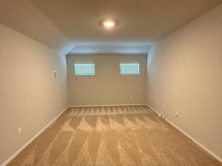 5704 Berriweather Dr — Photo 8