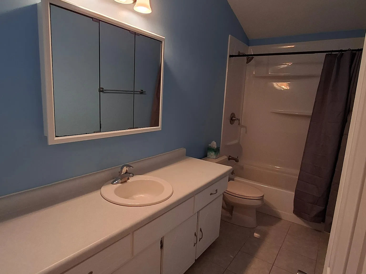 3 bed, 1517 sqft, $2,100 — Photo 3