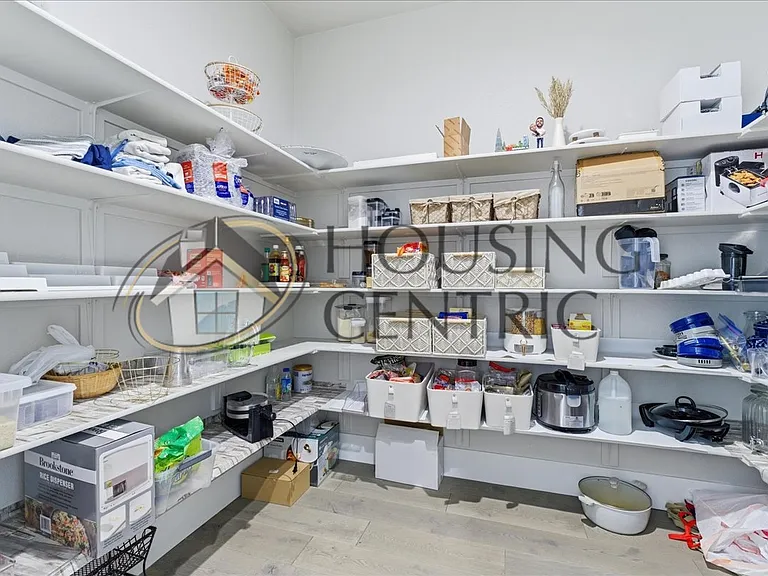 1390 Wheeler Peak Ct — Photo 21