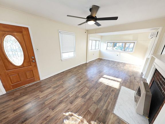 5th image of 78 Pelham Hts