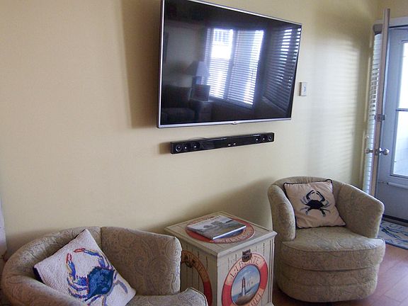 Livng room T.V.
