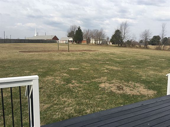 5th image of 207 Harman Dr