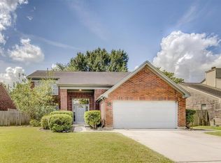 1627 Clear Valley Dr, Houston, TX 77014