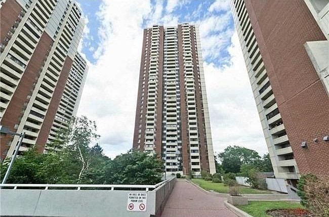 2nd image of 1 Massey Sq #1103