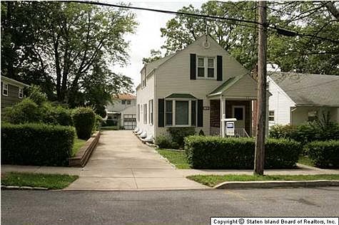 1st image of 188 Clermont Pl