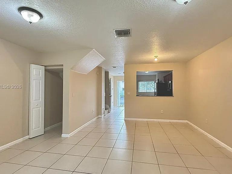 6631 Winfield Blvd #36 — Photo 5
