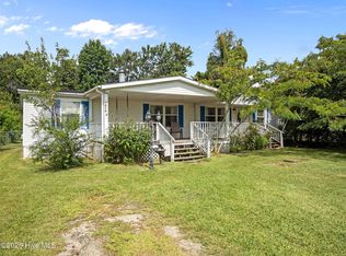 1274 Newport Loop Rd, Newport, NC 28570